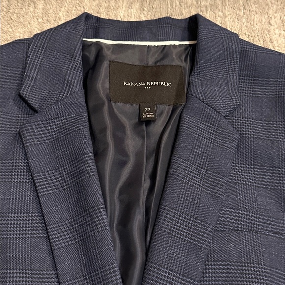 Banana Republic Dark Blue Women’s Blazer - Picture 3 of 9